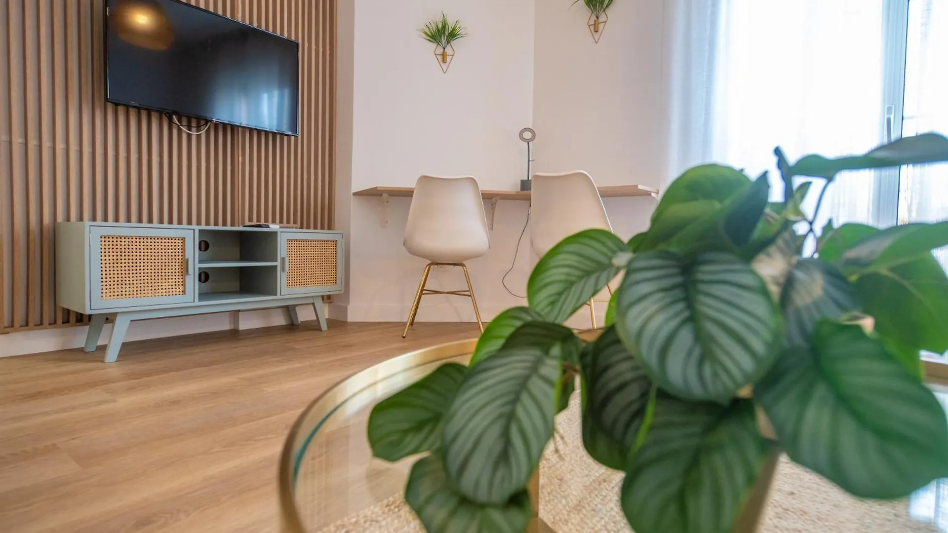 Prensa & Nice Courtyard By Ele Apartments 0*, Malaga